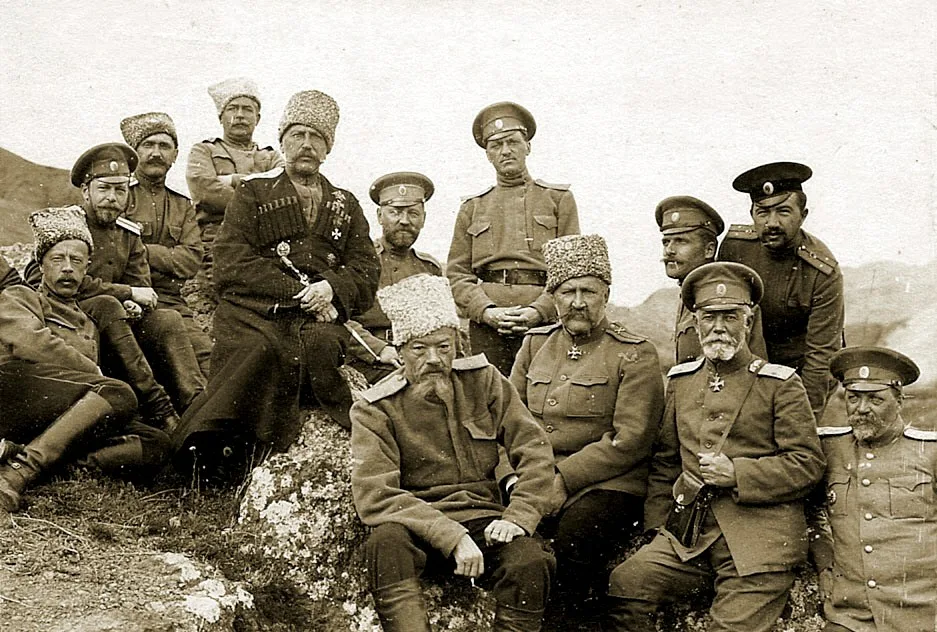 Герои Урзурумской операции. Генерал Пржевальский М.А с офицерами штаба 2-го Туркестанского  армейского корпуса. Из картинок Яндекса