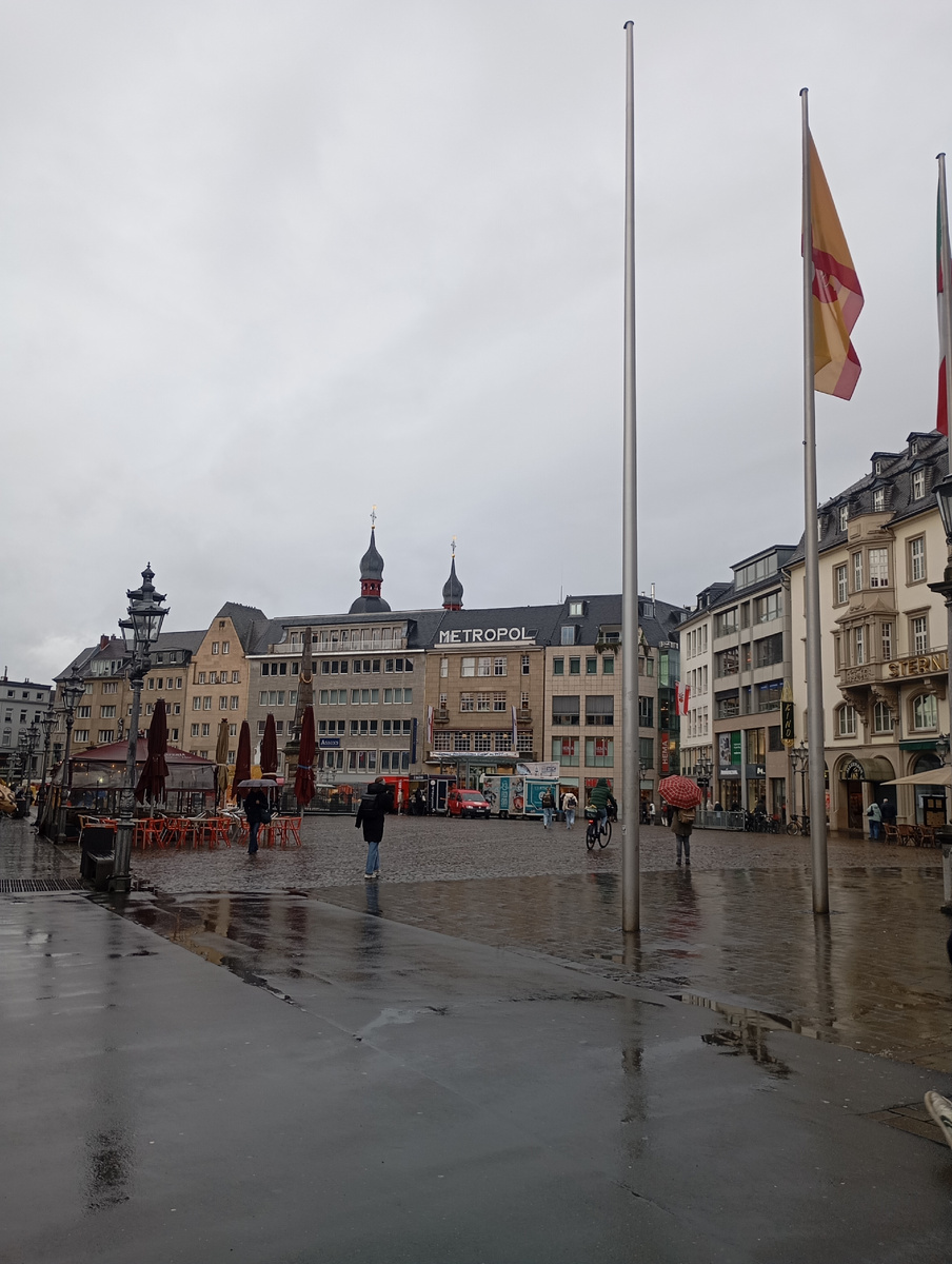 Центральная площадь в Альтштадте