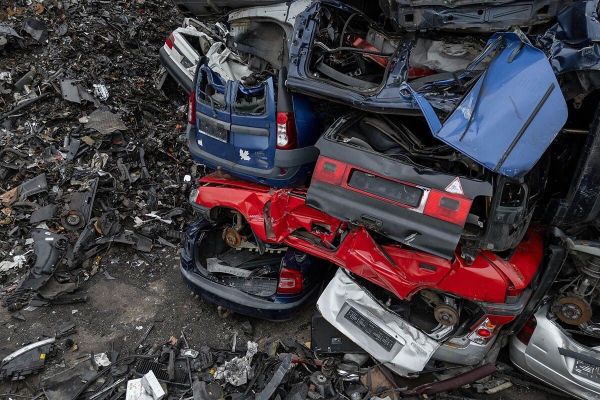 Покупатели редко платят УС сами. Источник: pp1 / Shutterstock / FOTODOM📷
