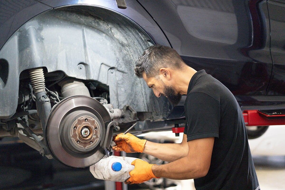 Суппорт — маленькая, но очень важная деталь в машине. Источник: killa1 / Shutterstock / FOTODOM📷
