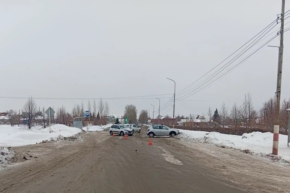    Водители обратились в больницу, где им оказали необходимую помощь, после чего медики отпустили их на амбулаторное лечение. Фото: ГИБДД "Бузулукский"