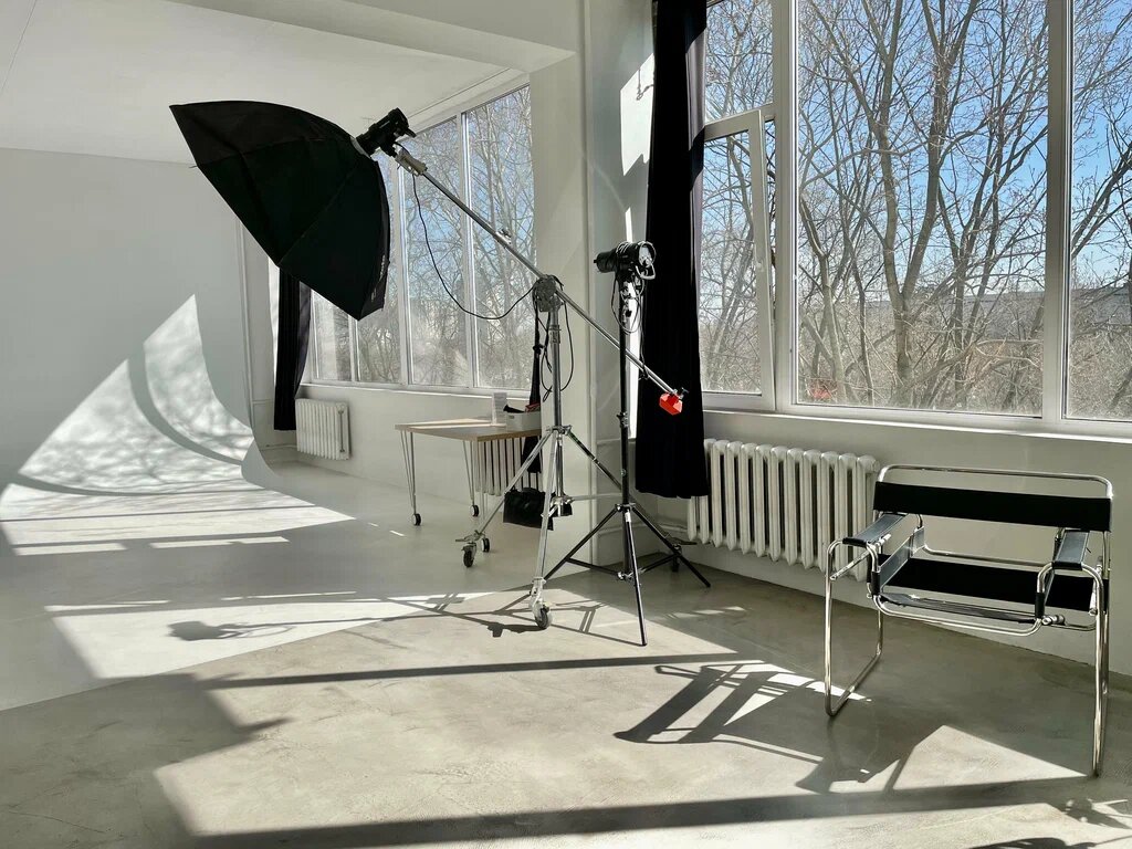 Мини-студия, собранная на базовом наборе штативов и стоек