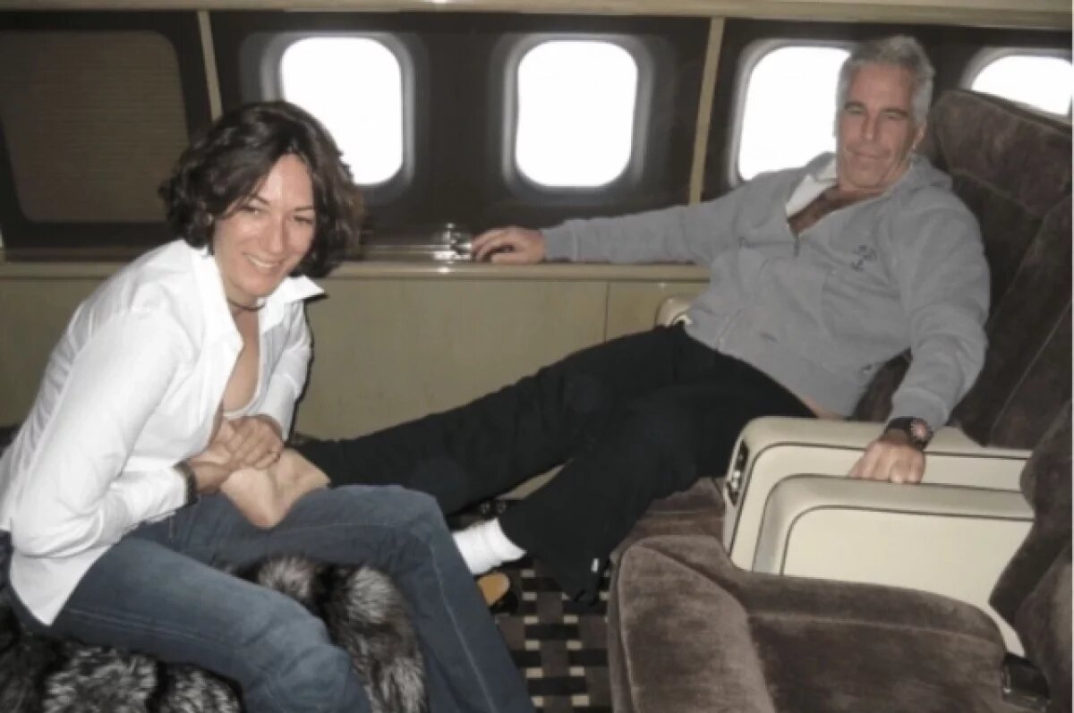    «Грубо трогал…»: какие ужасы происходили в «Лолита Экспрессе» Эпштейна