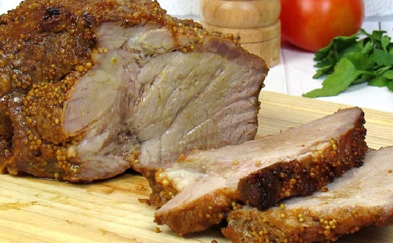 Сочная буженина с медовой корочкой: кулинарные секреты настоящей нежности