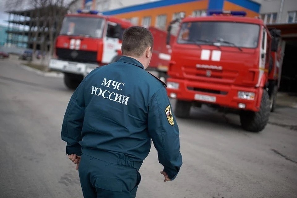    МЧС РФ: девять человек погибли за неделю в результате схода снега и льда с крыш Алексей БУЛАТОВ