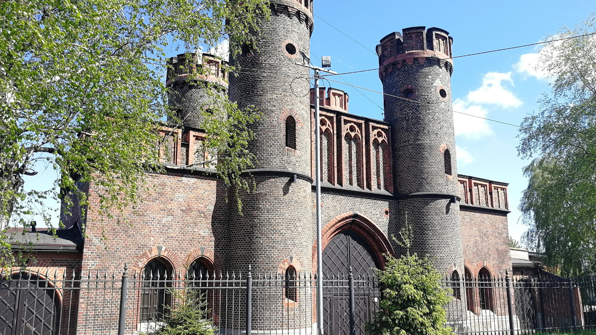 Фридрихсбургские ворота в Калининграде (Фото: AWolko (Bearna Team))