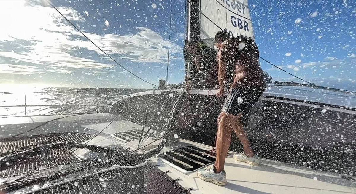 Парусный аврал на яхте в Карибском море