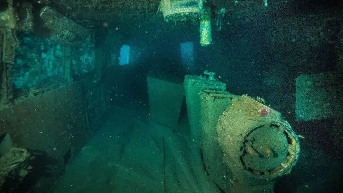 Советский лайнер на дне Тихого океанан