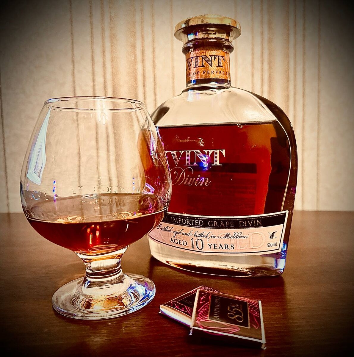 коньяк KVINT Divin 10 лет, куплен ещё в феврале 2024 года в сети Metro