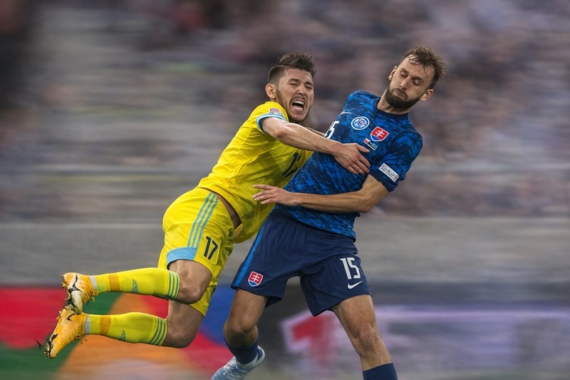 Фрагмент Матча Казахстан-Словакия Фото КФФ сгенерировано с использованием нейросети