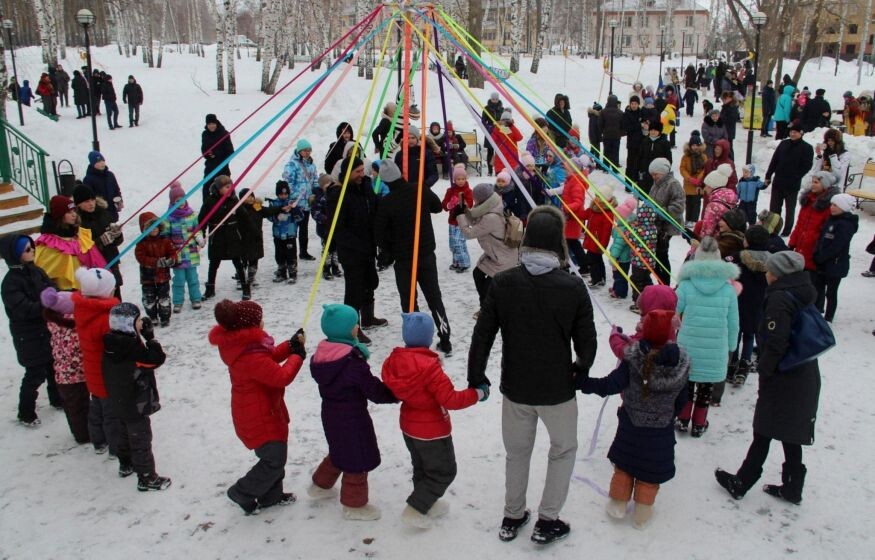    Масленица: народные игры и забавы для всей семьи на неделю праздника