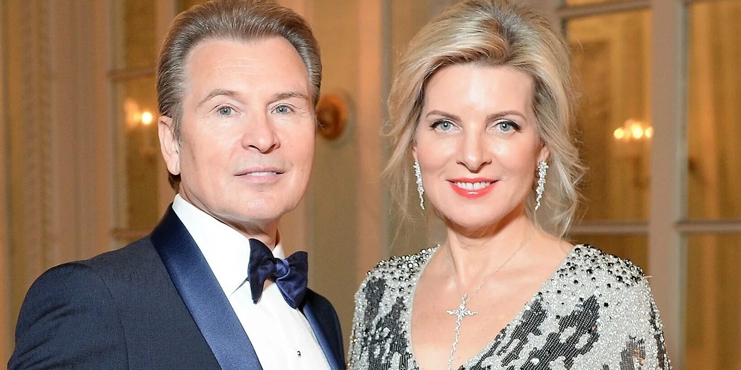 Студентка с ребёнком, исчезнувшие клиники и скандал в эфире: биография жены Малинина, которую она 30 лет редактирует