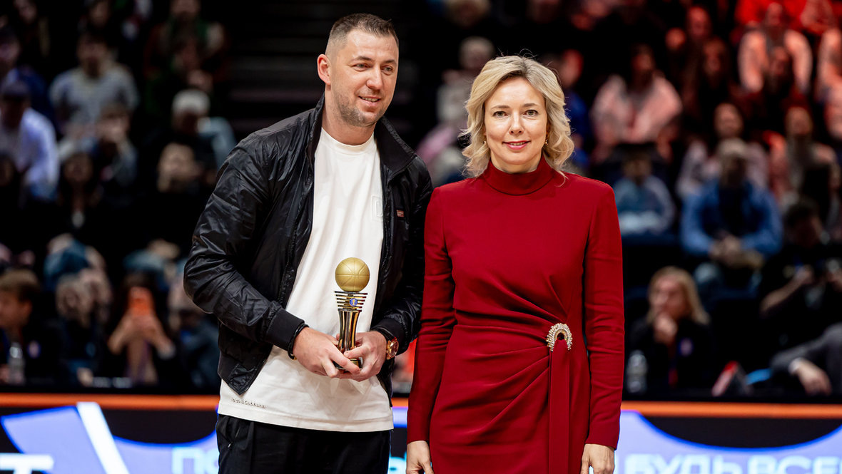    Виталий Фридзон и Илона Корстин.Единая лига ВТБ