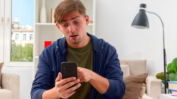 На что мошенники стали «ловить» людей: схема из отчёта Банка России