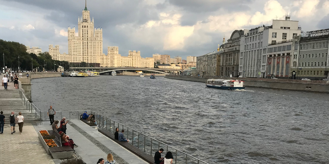 Шагая по Москве: 20 000 шагов, которые заменят отпуск