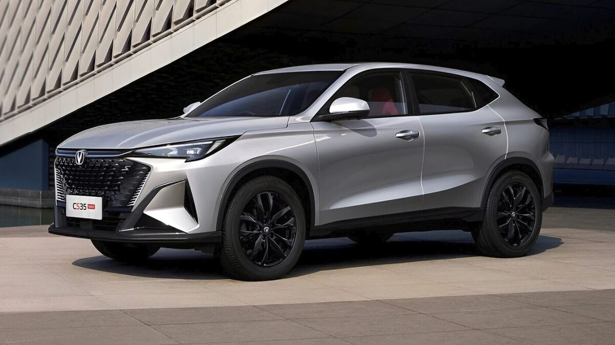    Changan CS35Max. Фото Changan