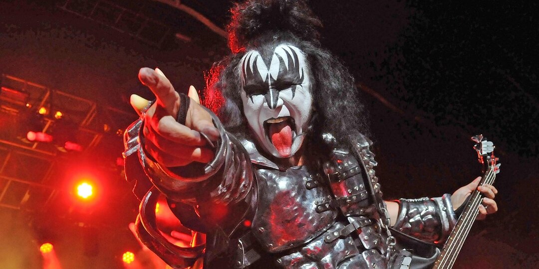 Лидер группы KISS заявил, что рэпу не место в Зале славы рок-н-ролла