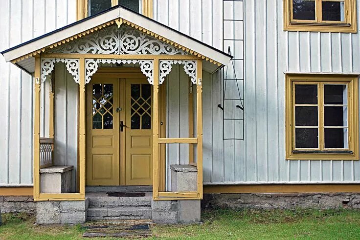 Белый. Символизирует чистоту и творчество. Романтика дачи. Алексей Ковалев