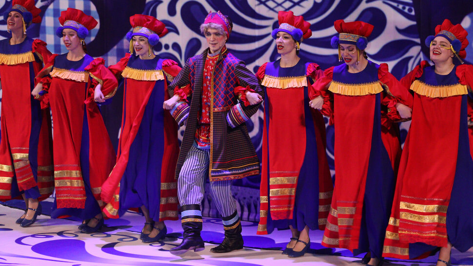 Спектакль поставил режиссер Игорь Кумицкий, выпускник Ярославского государственного театрального института, сейчас работающий в Калуге.📷Фото: Зоя Голицына