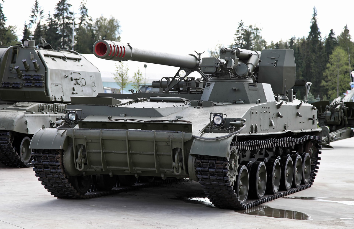 САУ 2С5 «Гиацинт», которую хотели заменить на 2С27 «Риф». Фотография в свободном доступе.