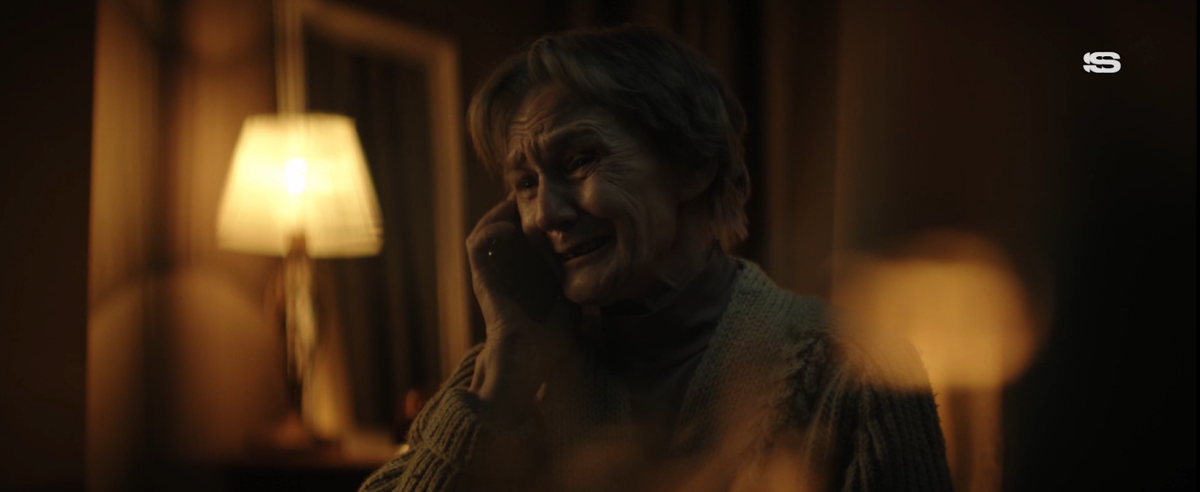 Клиентка экстренной психологической помощи