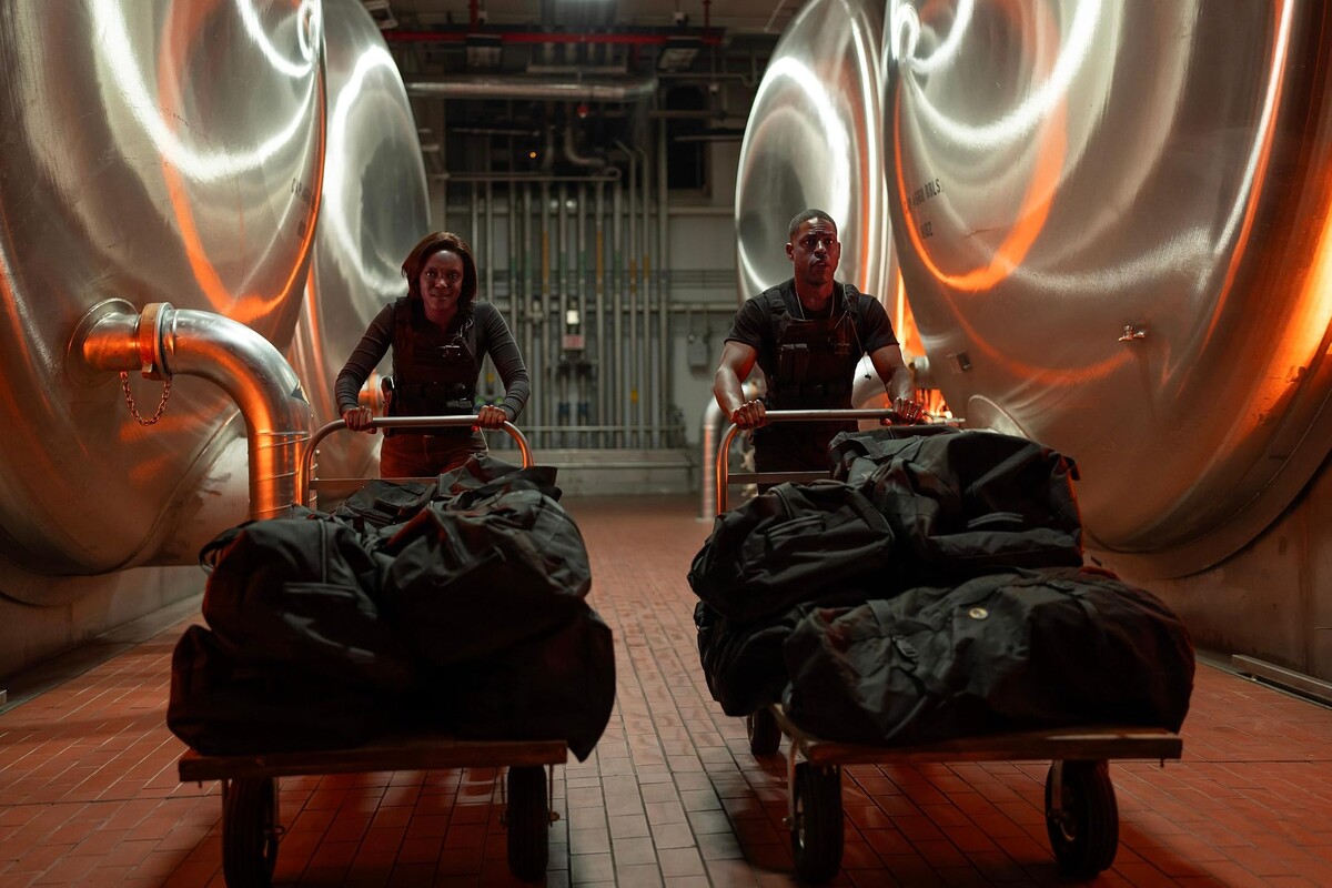 Кадр из фильма Рай 