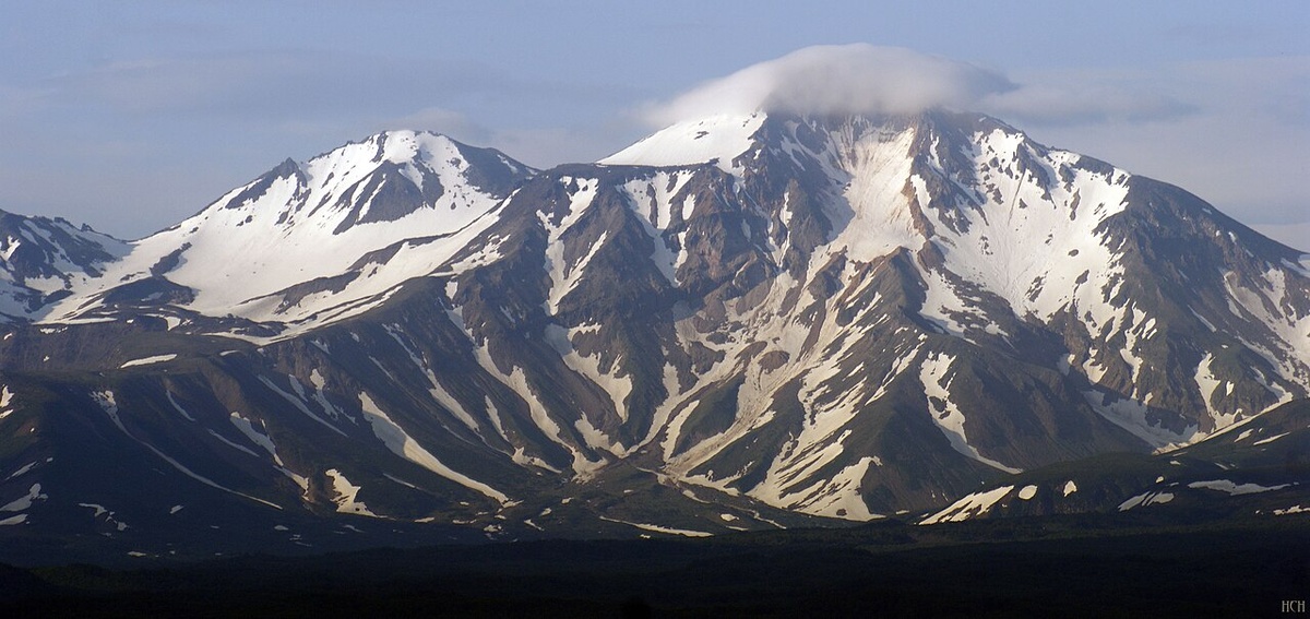 Вулкан Ааг, Камчатка. Автор: Новиков (Елизово). Лицензия: CC BY-SA 4.0.