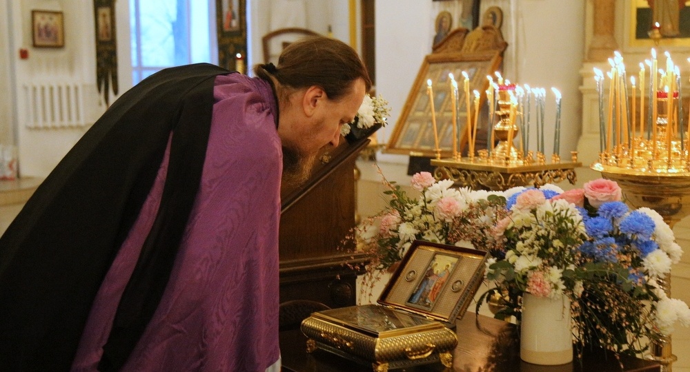 Архиерейское богослужение в первый день сырной седмицы