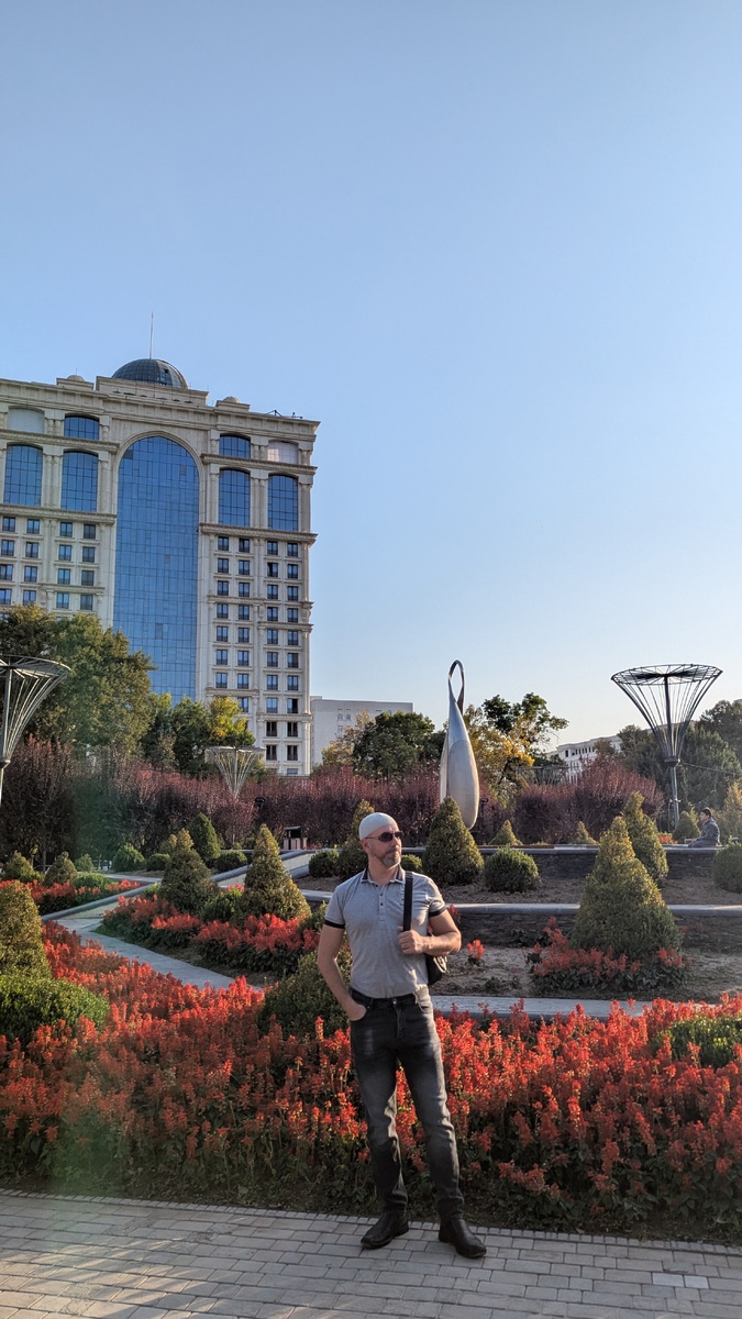 На улицах города