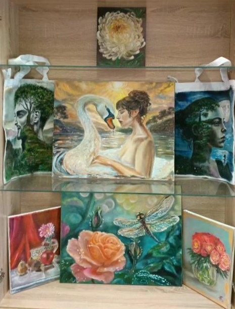 Листайте вправо, чтобы увидеть больше изображений