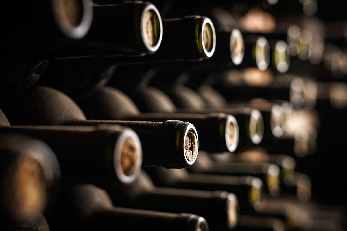 Piotr Piatrouski / Shutterstock / FOTODOM📷В России существует традиция, согласно которой, именно кагор используемое в церковных обрядах, поэтому кагор часто называют церковным вином