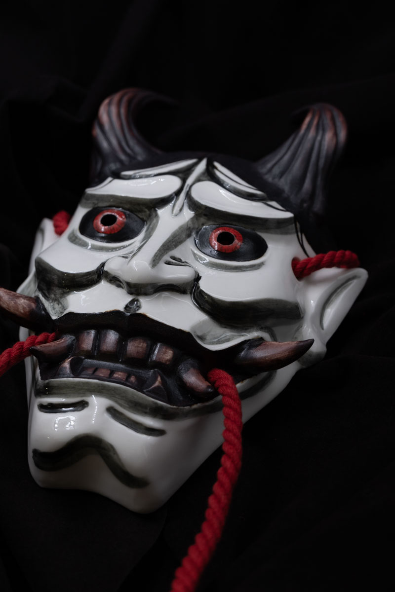 Ханья JABAMASK из фарфора