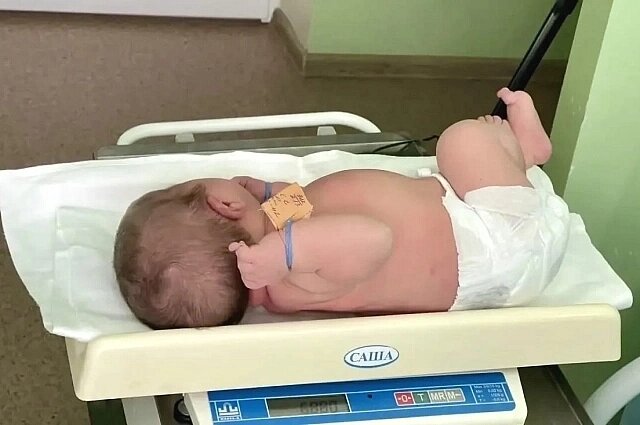    И малыш, и 38-летняя мама здоровы, а роды были естественными. Фото: Волгоградский облздрав