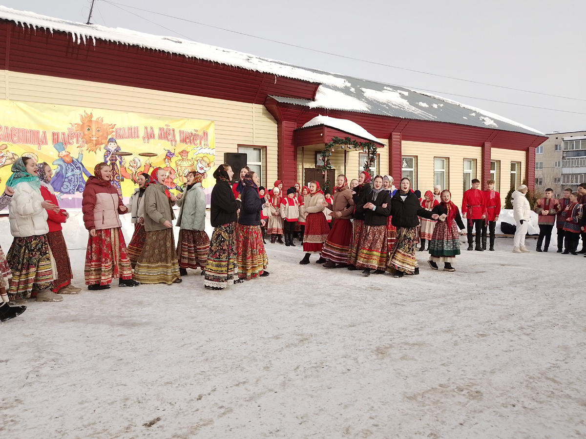 Старшие участники ансамбля