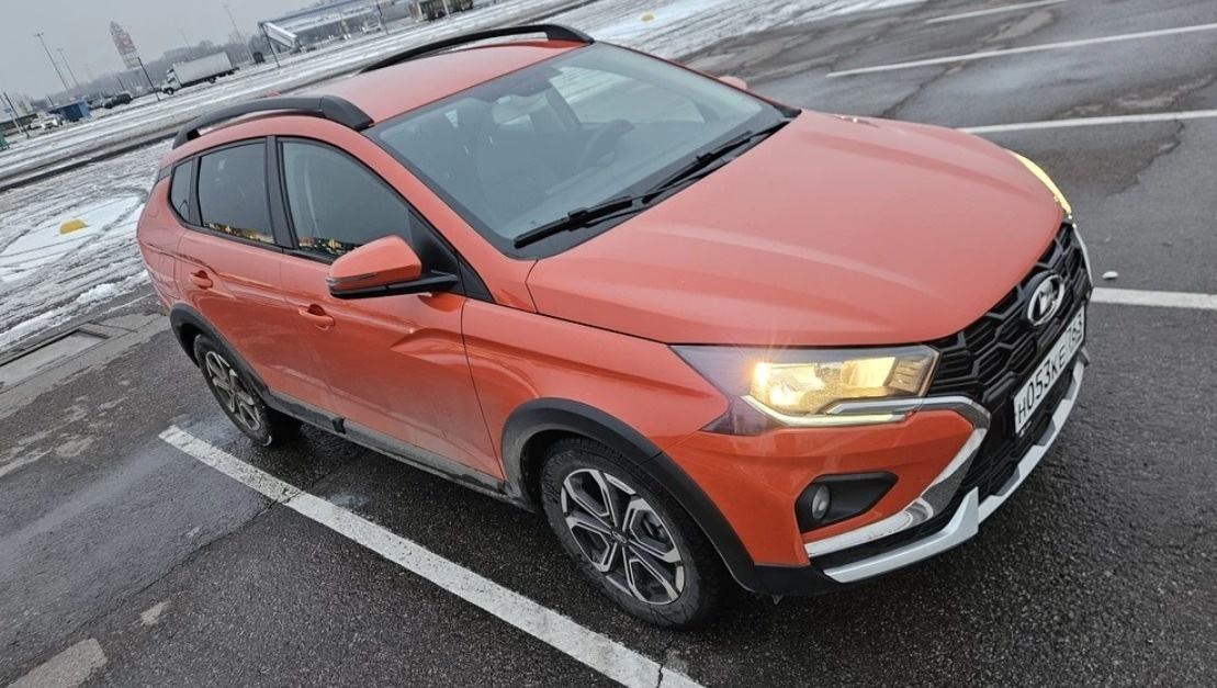 Lada Iskra в топовой комплектации SW Cross