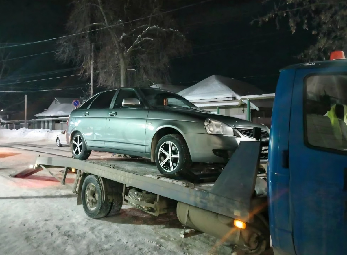 Машину отправили на спецстоянку