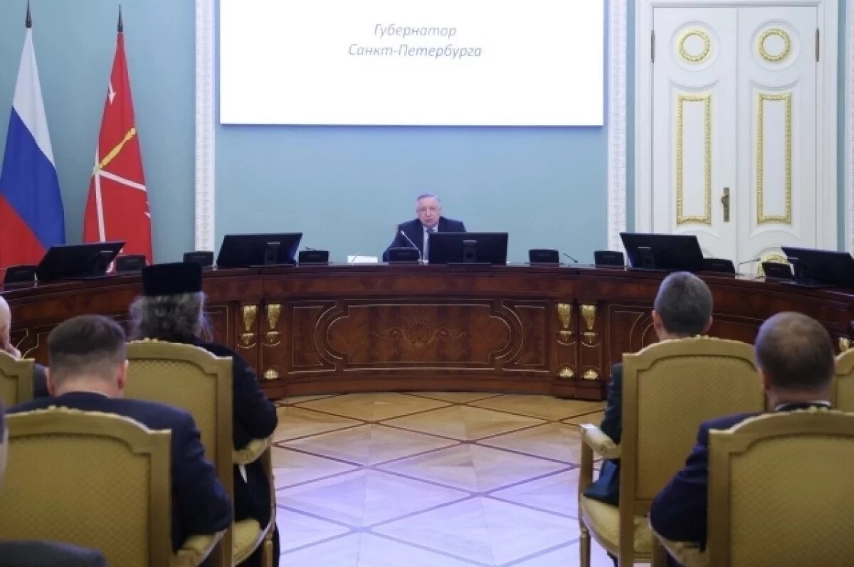    Беглов: в Петербурге открыли спортивный комплекс с бассейном