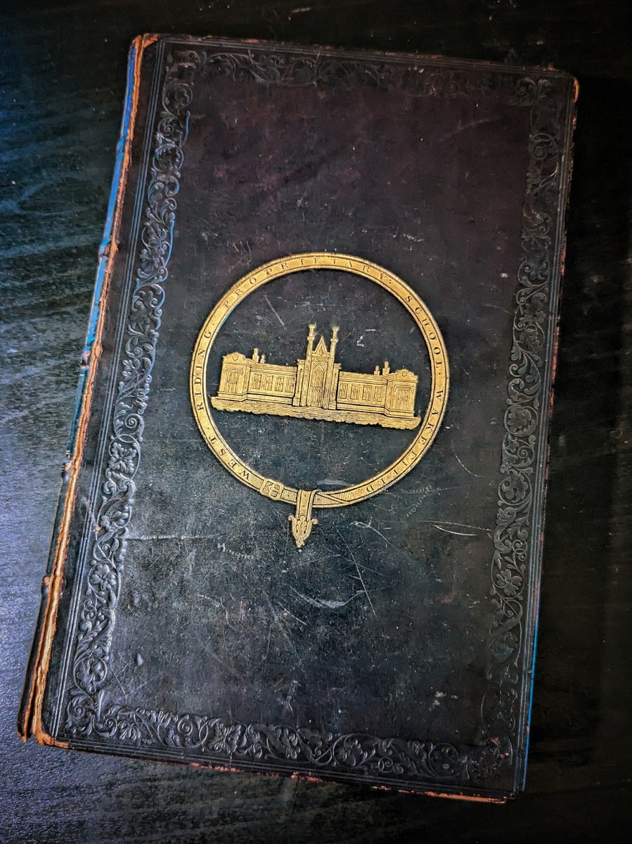 Мы используем оригинальное издание 1830 года. 