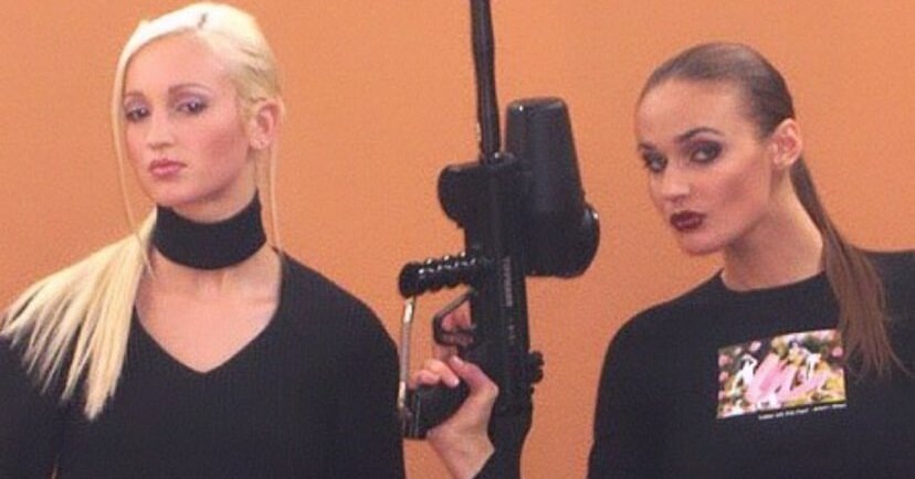 Ольга Бузова и Алена Водонаева на фотосессии