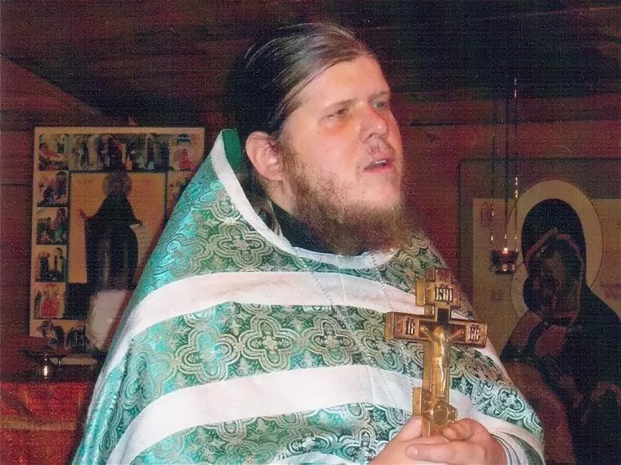 Андрей Попов примерно в 2005 году — до того, как он стал богом Кузей.