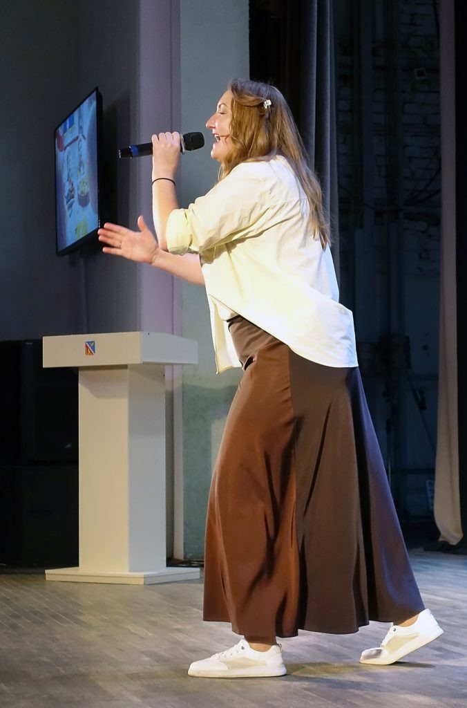 Листайте вправо, чтобы увидеть больше изображений