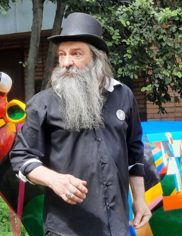     фото - страница О. Радина в ВК