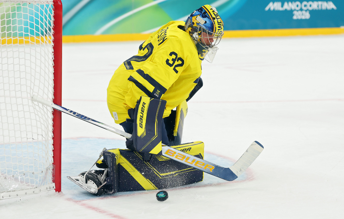    Вратарь сборной Швеции Филип Густафссон  Gregory Shamus/Getty Images