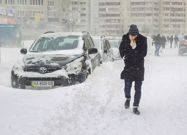    Украина Киев снегопад 4 ЕРА
