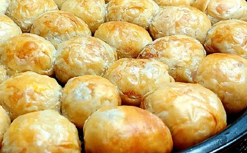 Секреты восточной мини-самсы: ароматная закуска, которую можно съесть за один укус