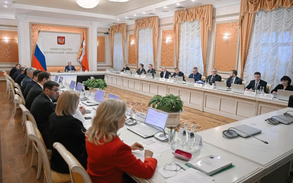    Сварщики, швеи, инженеры и механики вошли в список самых востребованных профессий будущего в Воронежской области фото: правительство Воронежской области