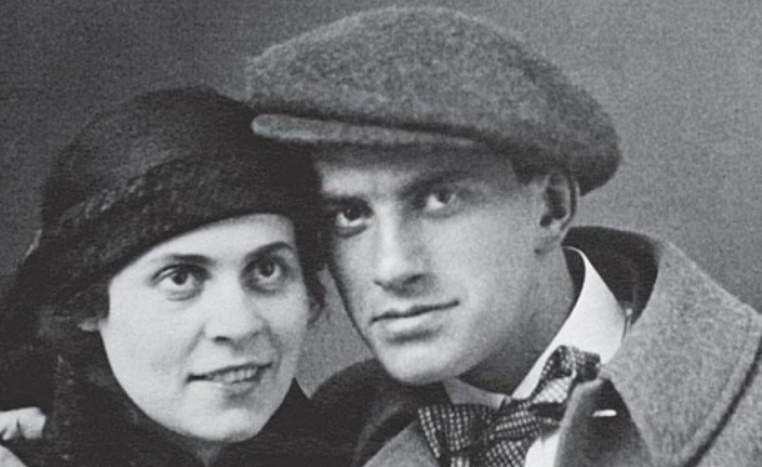 Зачистка памяти: Почему Лиля Брик боялась писем Маяковского больше, чем сотрудников ОГПУ?