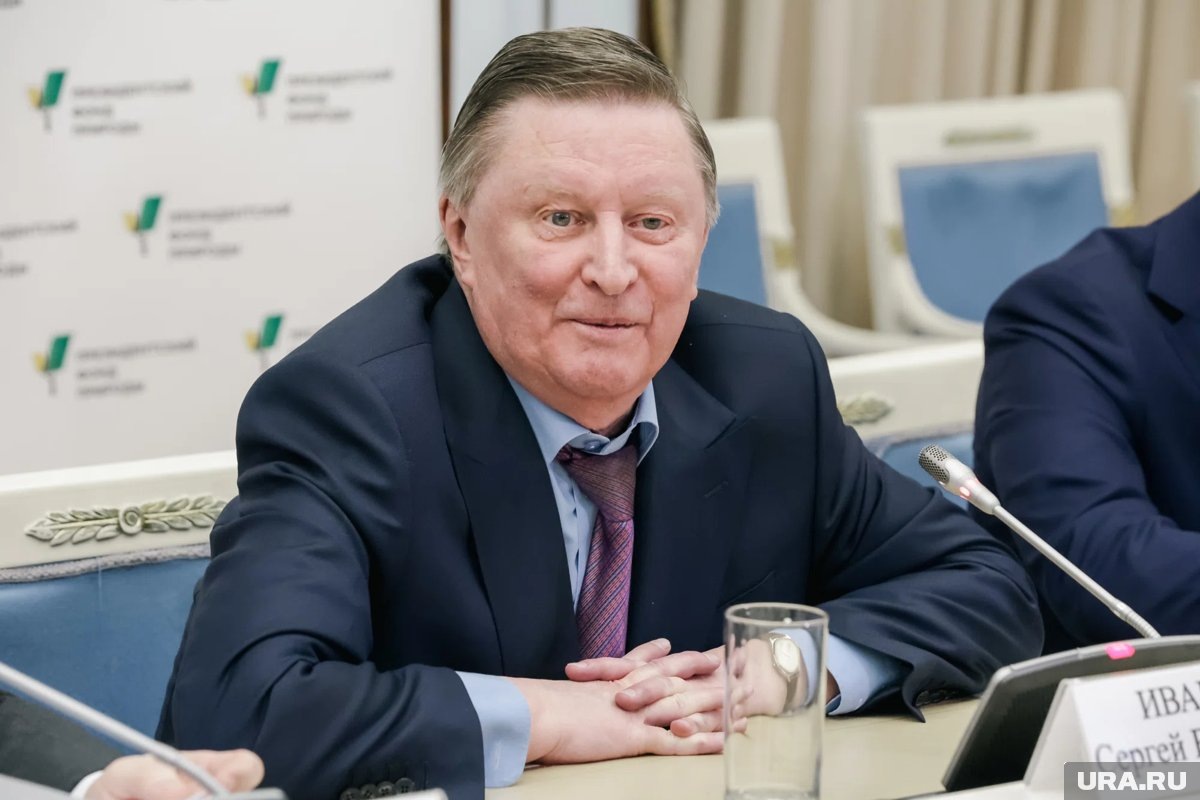     Сергей Иванов долгое время считался приближенным к Владимиру Путину