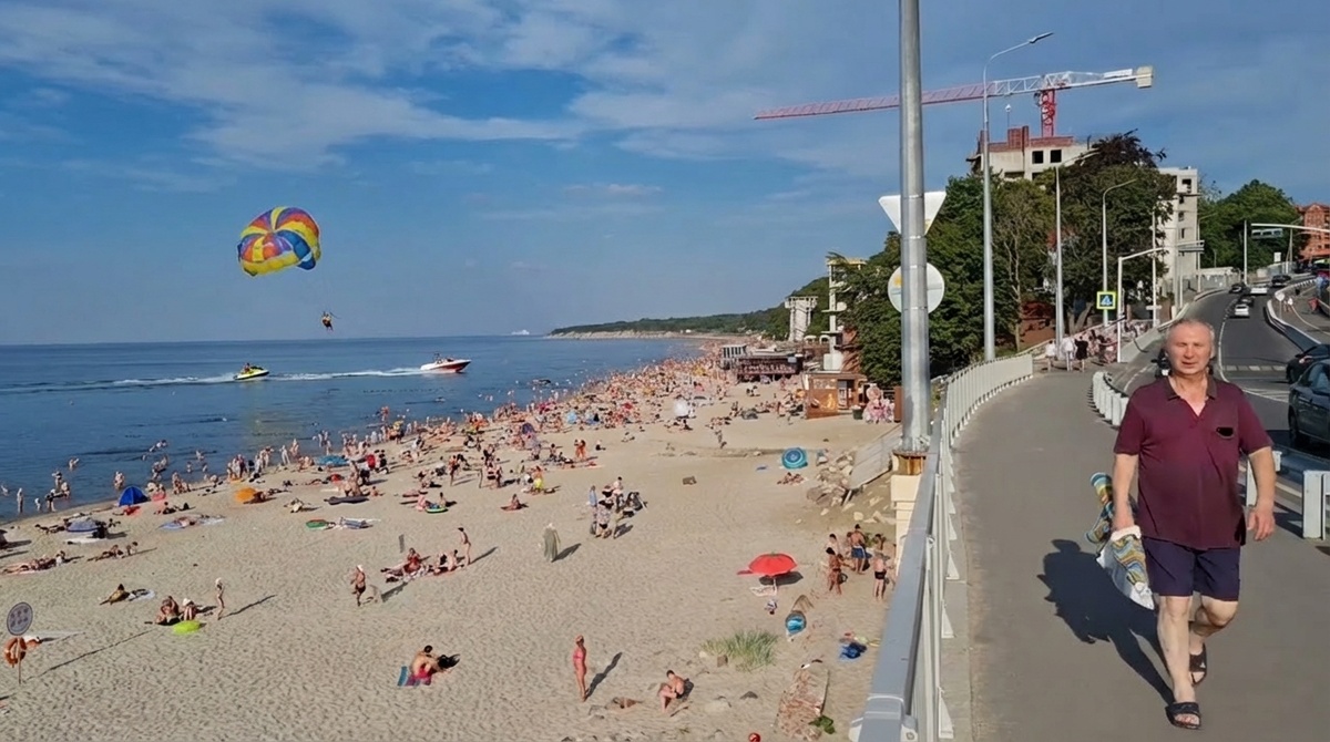 Современный вид на побережье Светлогорска, где стройка активно трансформирует привычные пляжные ландшафты.