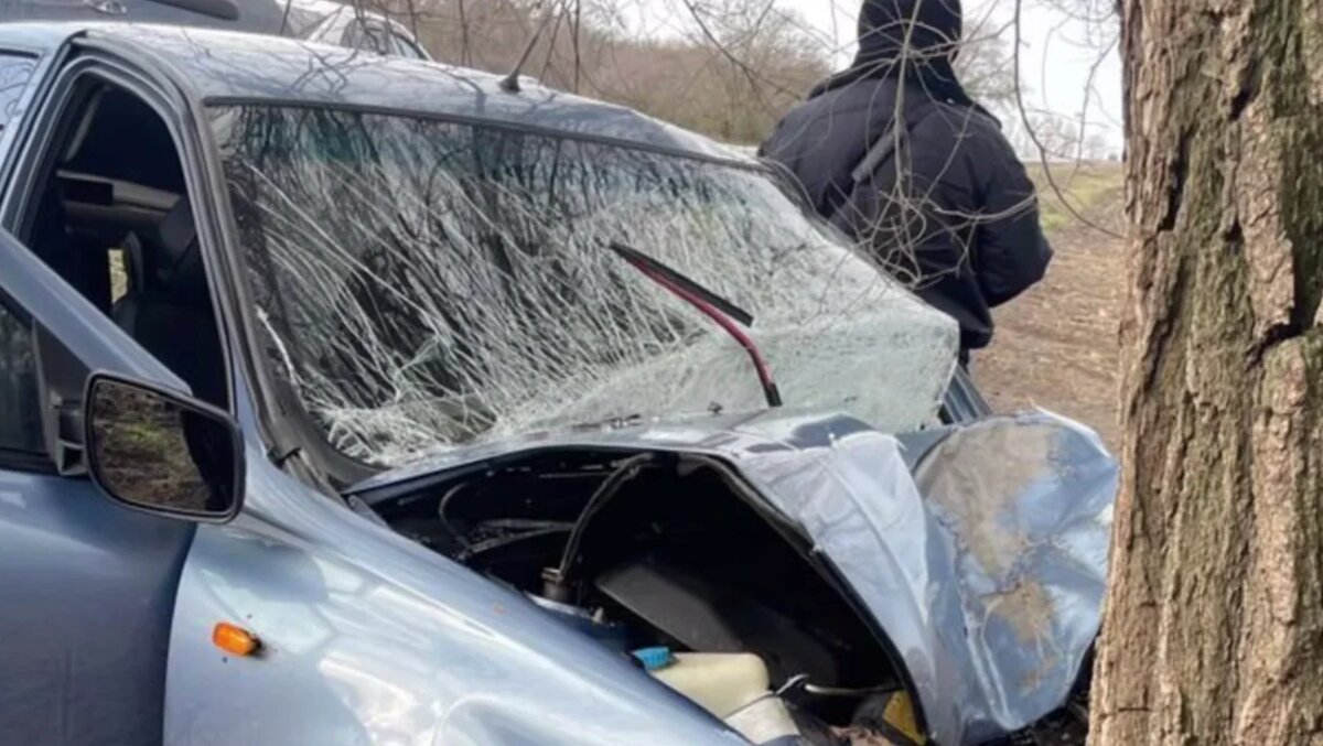 Трагедия на трассе: как безупречный 45-летний стаж водителя оборвался смертельным ДТП